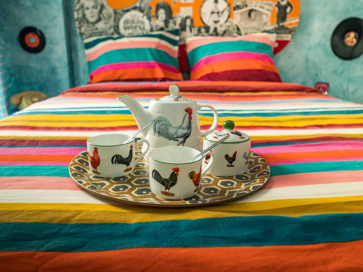 Can I actually airbnb my apartment? Ask your landlord before leasing your space to guests. 