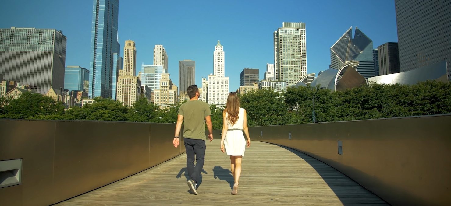 Image for Average Salary in Chicago: Plus, How Far a $100,000 Salary Goes