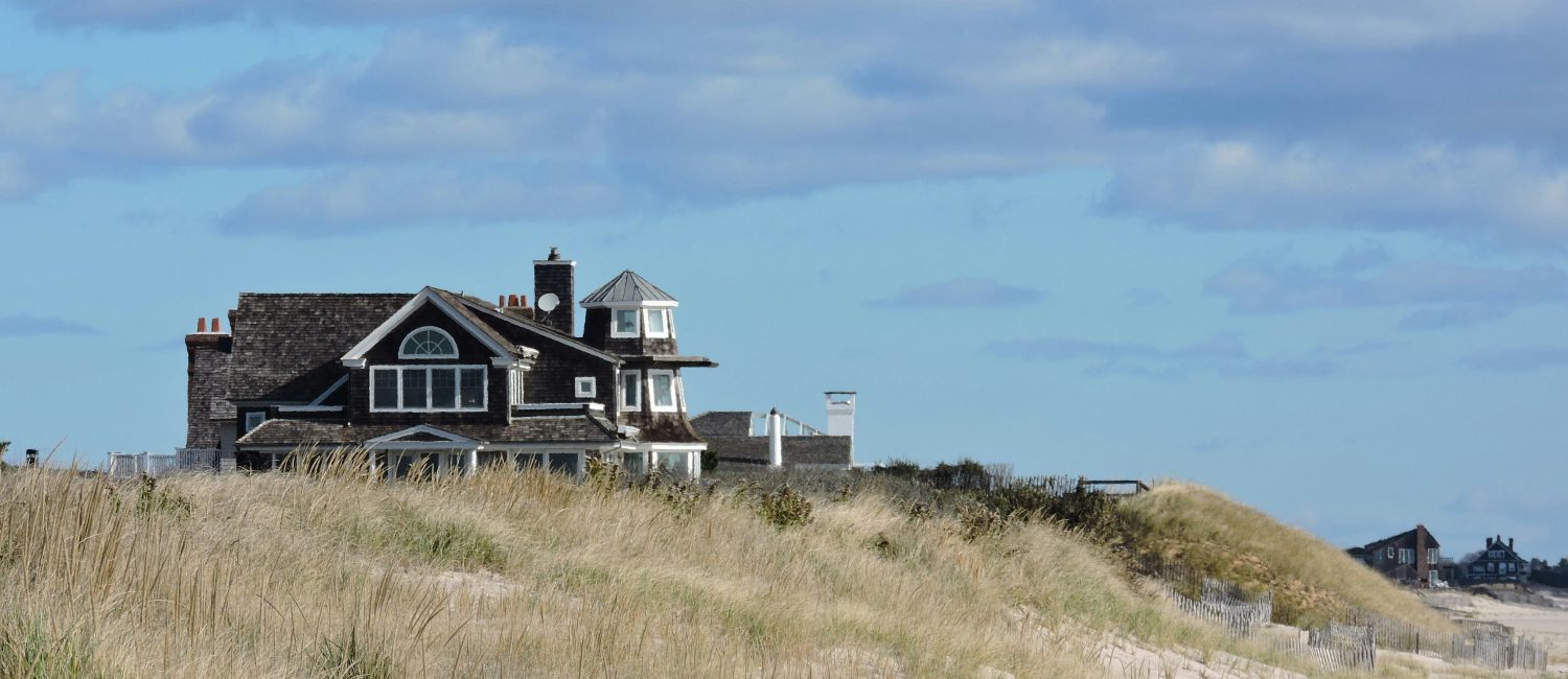 Image for Capturing the Magic of Nancy Meyers' Interiors in Your Own Home